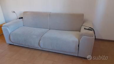 divano letto elettrico 