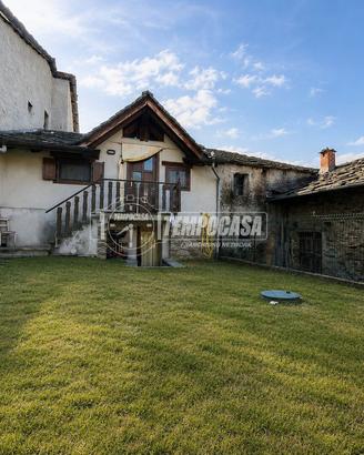 Casa indipendente a Frassinetto 4 locali