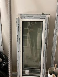 Finestre PVC nuove vetrocamera KRISHOME – 3 pezzi