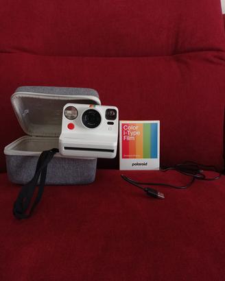 Polaroid Now con accesso vari