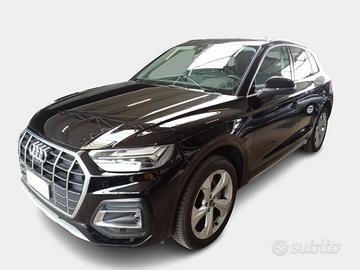 AUDI Q5 40 TDI MHEV BUSIN. ADVANCED QUATTRO S TRON
