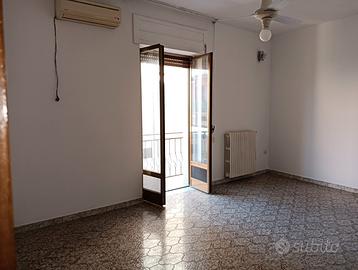 Casa con Tripla Esposizione + Bilocale
