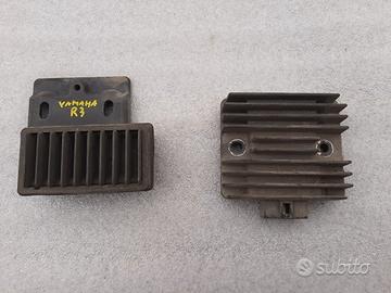 REGOLATORE DI TENSIONE YAMAHA R3 2015 / 2023