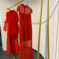 Abito rosso da donna