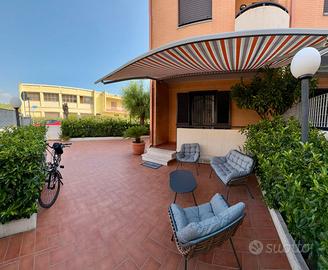 Villa a vasto marina su due livelli rif. 39