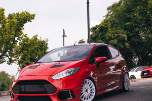 Ford fiesta st mk7.5 molten orange