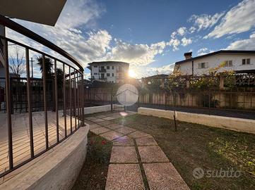 2 LOCALI A MONTALTO UFFUGO