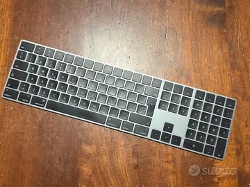 Apple Magic Keyboard