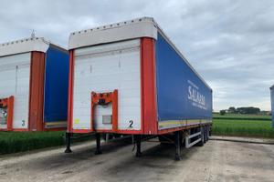 Semirimorchio centinato