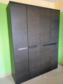 armadio 4 ante