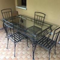 Set tavolo e sedie in ferro battuto