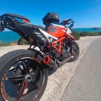 KTM 1290 Super Duke R - 2021