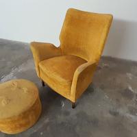 poltrona e pouf anni '60 modernariato