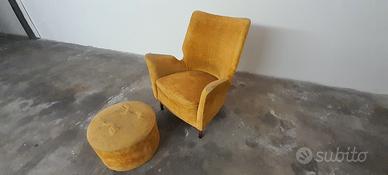 poltrona e pouf anni '60 modernariato