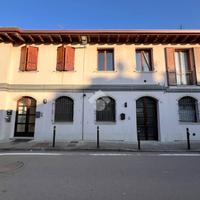 3 LOCALI A CASALMORO