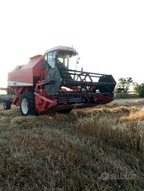 Macchina Laverda 3550 con livellamento posteriore