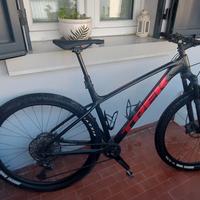 TREK X CALIBER 9 