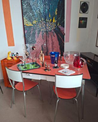 Set tavolo Salvarani e 4 sedie, anni '70