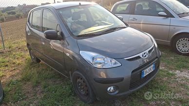 Hyundai i 10 129000 km gpl