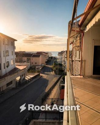 Appartamento di 103 m² con 5 locali a Diamante