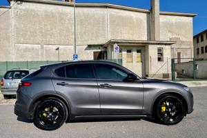 Alfa Romeo Stelvio 2.2 Turbo Diesel da 180 CV