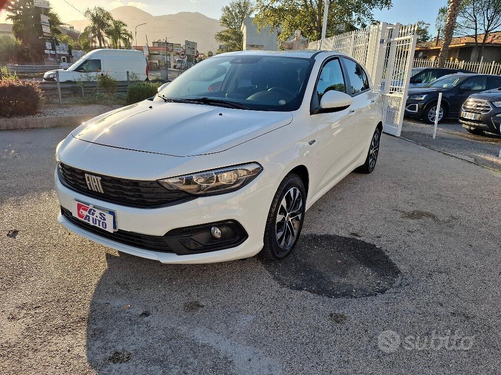Fiat Tipo (2015-->)