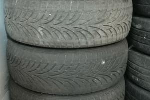 4 cerchi e pneumatici crysler voyager 215/65 R16