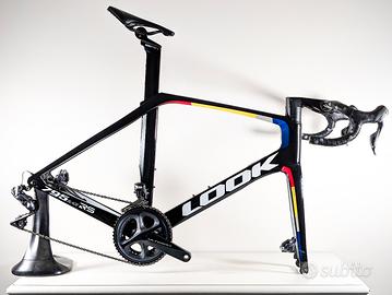 LOOK 795 BLADE RS PROTEAM ULTEGRA Di2 ⚫ M53 🔵