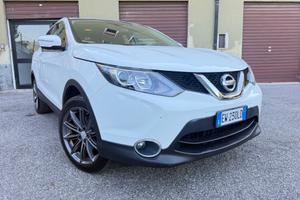 Nissan Qashqai 1.5 dCi DPF Tekna