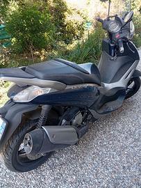 piaggio Beverly 300