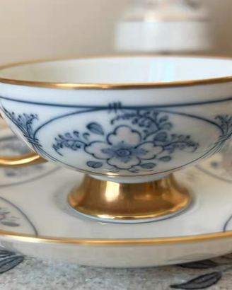 L’intera tazza di caffè è completamente nuova e n1