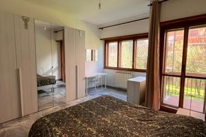 Camera solo donne casa condivisa