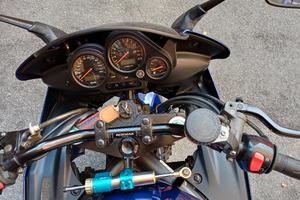 Fazer fzs 1000 S