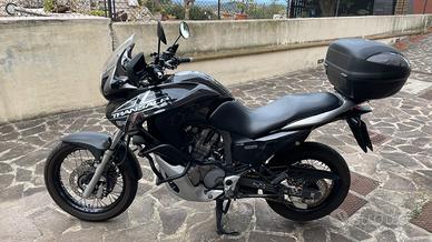 Honda transalp 700cc con abs