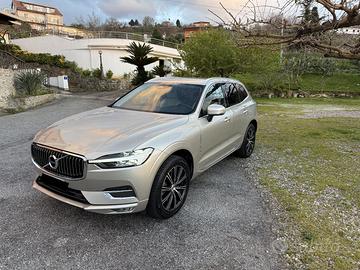 Volvo XC60 B4 Inscription 2021 automatica benzina