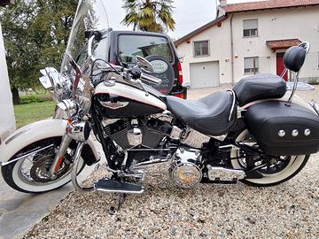 Harley-Davidson Softail Deluxe