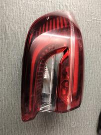 Faro sinistro posteriore Clio quinta serie