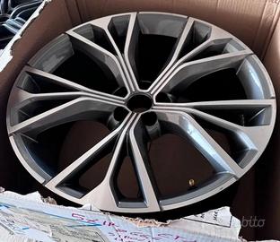 Cerchi e gomme 21 pollici audi S Q8