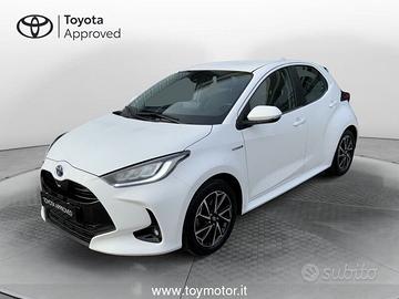 Toyota Yaris 4nd serie 1.5 Hybrid 5 porte Trend