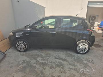 Lancia Ypsilon 1.2 GPL – 69 CV – Solo 64.800 km (A