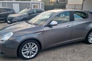 Alfa Romeo Giulietta 1.6 JTDm-2 120 CV Distinctive