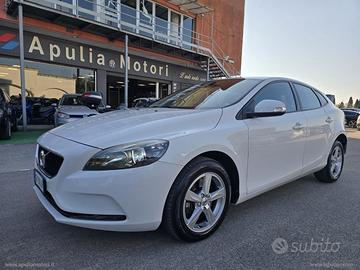 VOLVO V40 D2 Geartronic Inscription
