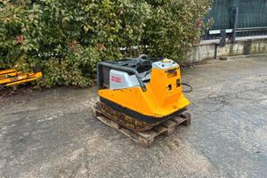 A265 - Piastra radiocomandata Wacker Neuson