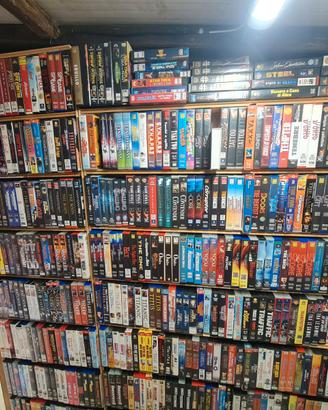 VHS e DVD ex-noleggio