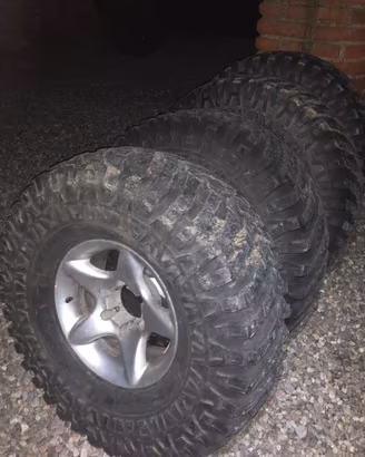 maxxis mudzilla 35