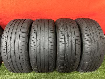 235 60 18 - 255 55 18 Gomme Estive Porsche Macan