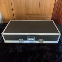 Flight case  per pedalboard chitarra/basso