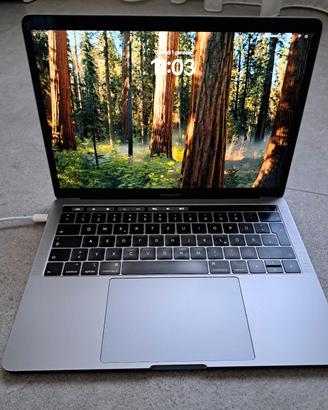 Apple macbook pro 13 2019