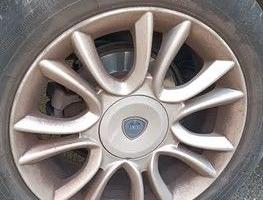 set completo cerchi in lega 16 per Lancia Delta
