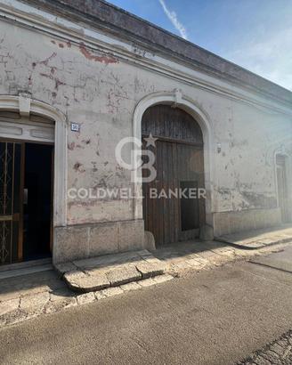 Casa indipendente - Caprarica di Lecce